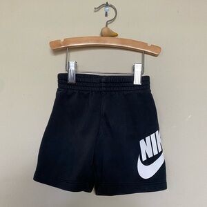 Nike boys 24 months black shorts